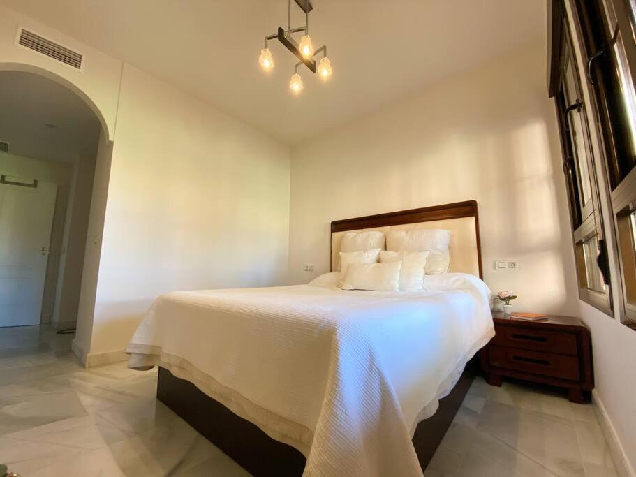Costal Bliss Appartement Estepona Buitenkant foto