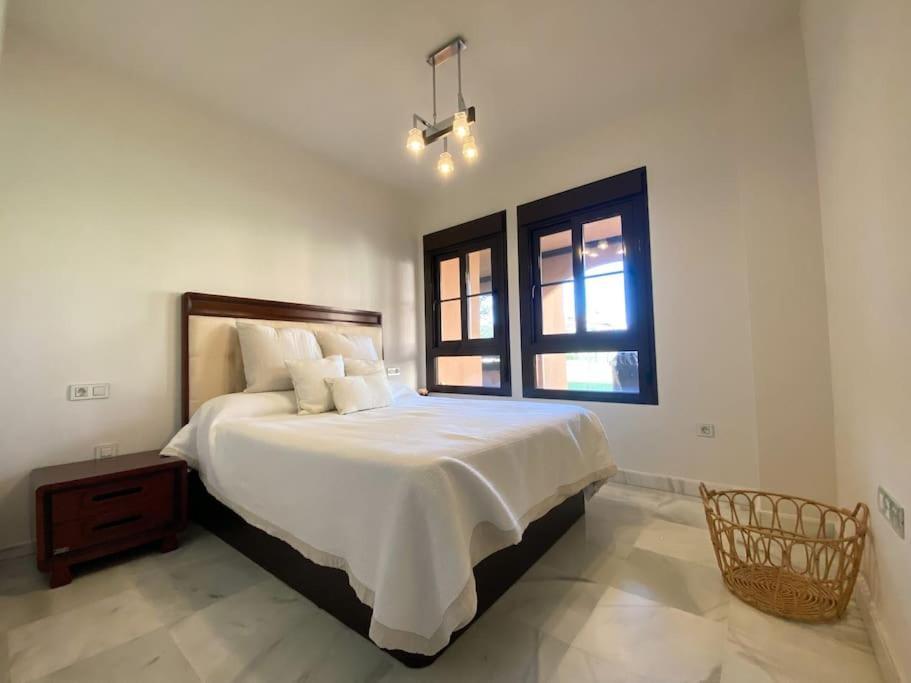 Costal Bliss Appartement Estepona Buitenkant foto