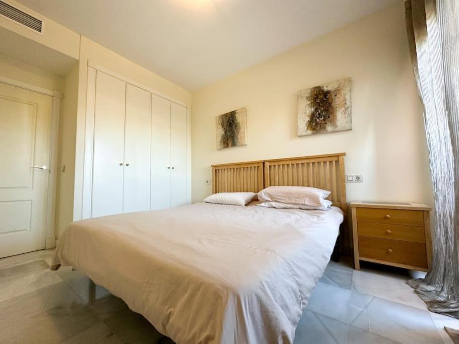 Costal Bliss Appartement Estepona Buitenkant foto